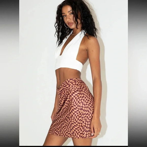 NWT PRINCESS POLLY- size 4 SWIRL WRAP MINI SKIRT - Picture 2 of 4